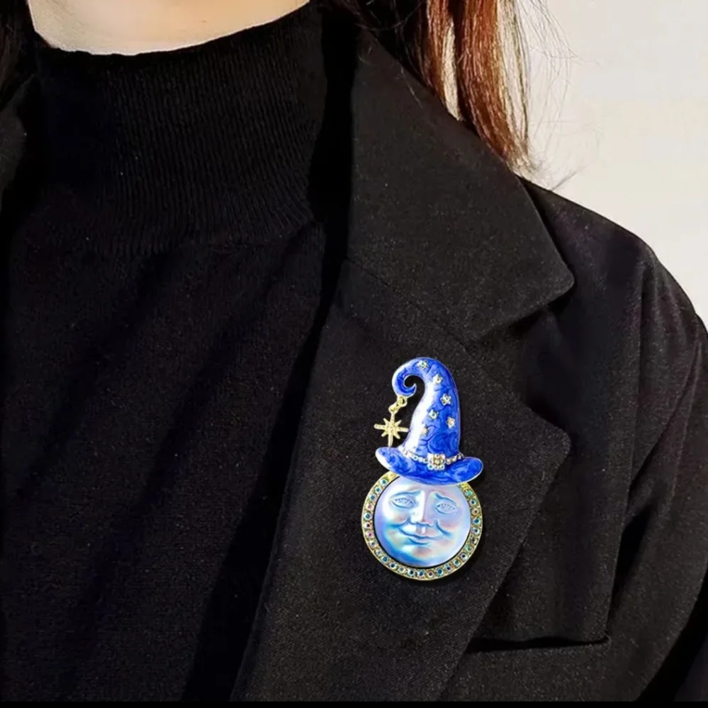 Moon Witch brooch pin enamel vintage style New 18k GP Swarovski crystals Ab - Picture 13 of 13
